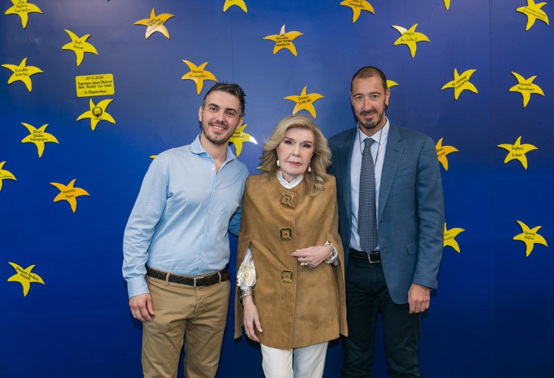 Μιχάλης Χατζηγιάννης, Μαριάννα Β. Βαρδινογιάννη, Μανώλης Παπασάββας