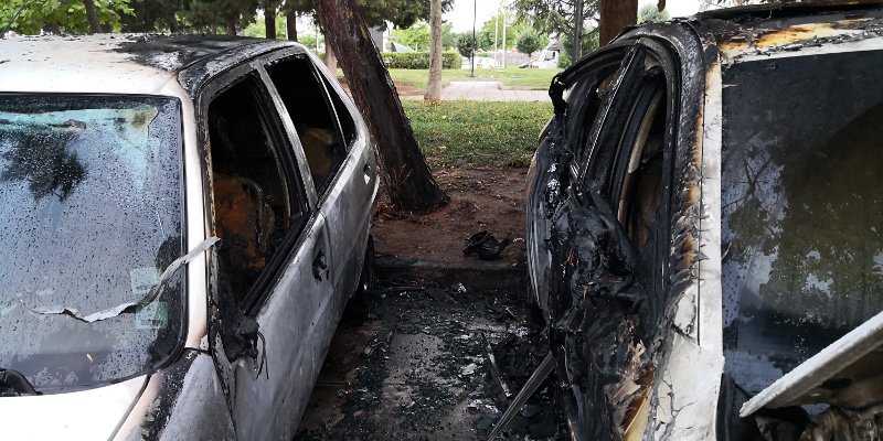 Οι εμπρηστικές επιθέσεις κατέστρεψαν και άλλα οχήματα
