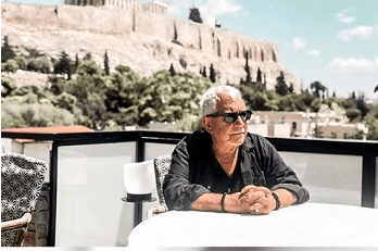 ερικ μπάρτον σε τραπεζάκι