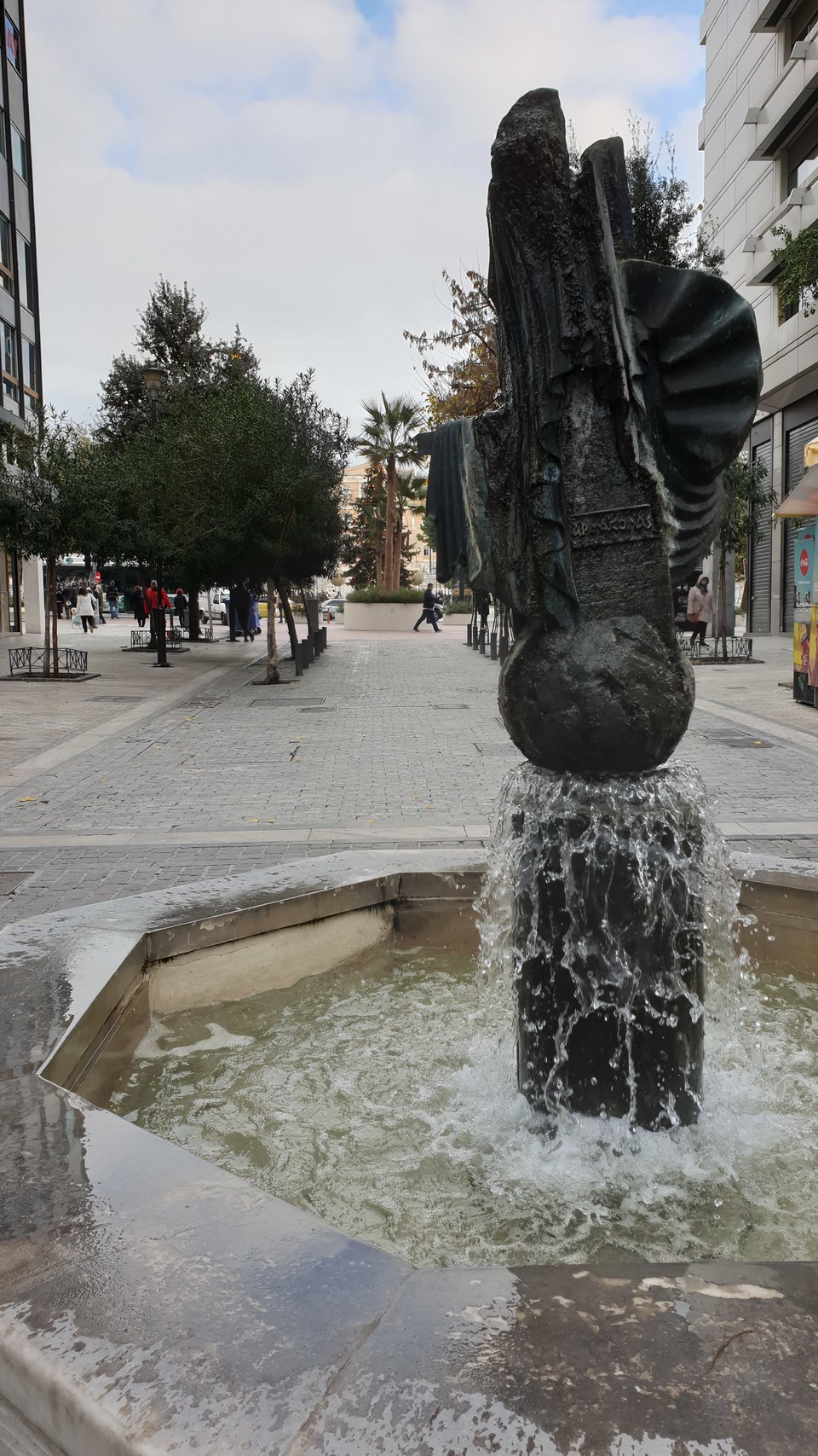 Χωρίς κόσμο η Ερμού