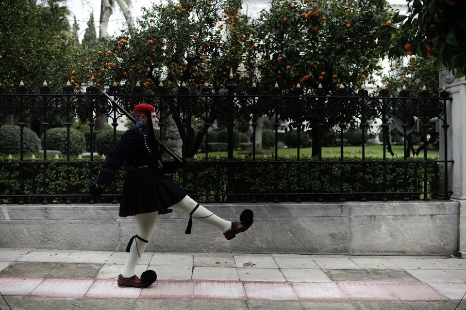 Υπάρχουν δυο τύποι στολής: αυτή του αξιωματικού και εκείνη του οπλίτου και διακρίνεται σε χειμερινή και θερινή