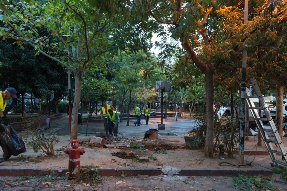 Το σημείο όπου βρισκόταν το κοντέινερ καθαρίστηκε στιγμές αργότερα.