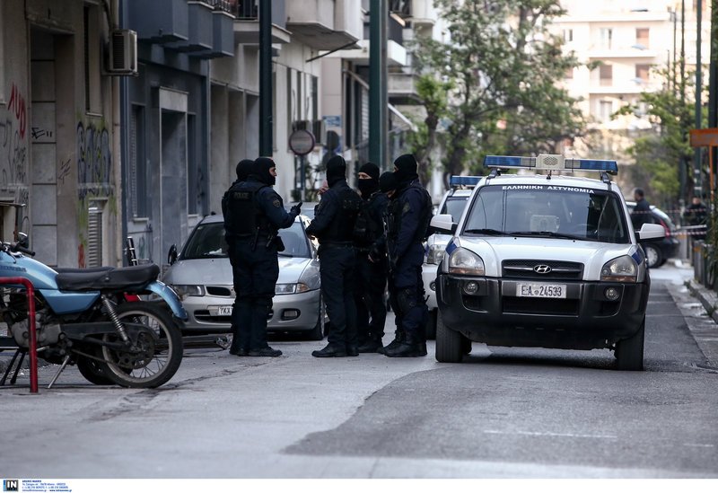 Πάνοπλα μέλη της ΟΠΚΕ βρέθηκαν από νωρίς το πρωί στα Εξάρχεια