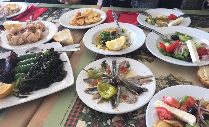 Πιάτα της Αγονης Γραμμής