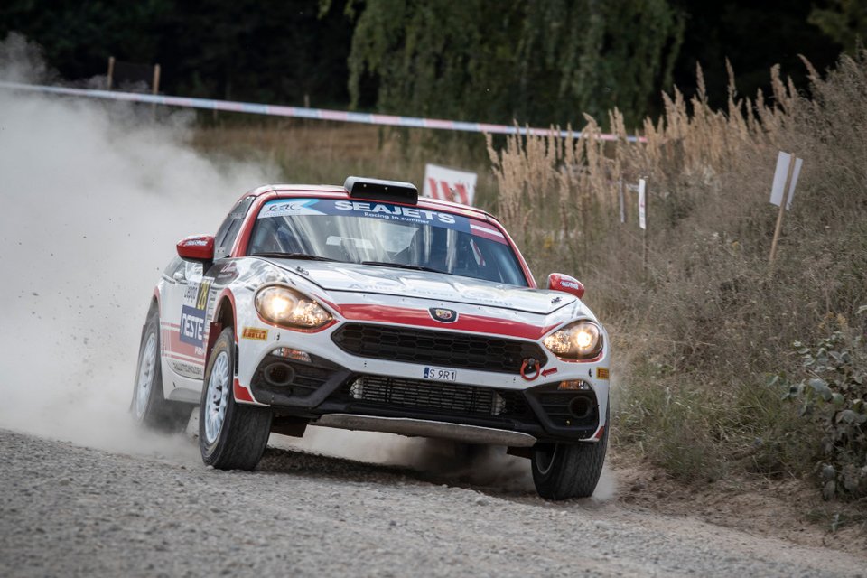 Θέαμα και διακρίσεις από την Abarth