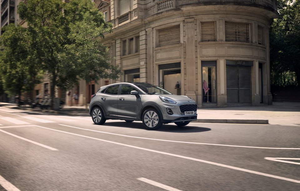 Το Puma Titanium X είναι το πρώτο μοντέλο της Ford που διαθέτει αφαιρούμενα καλύμματα καθισμάτων, τα οποία πλένονται
