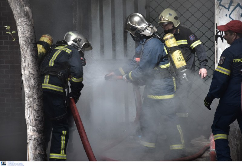 φωτιά αποθήκη Μεταξουργείο
