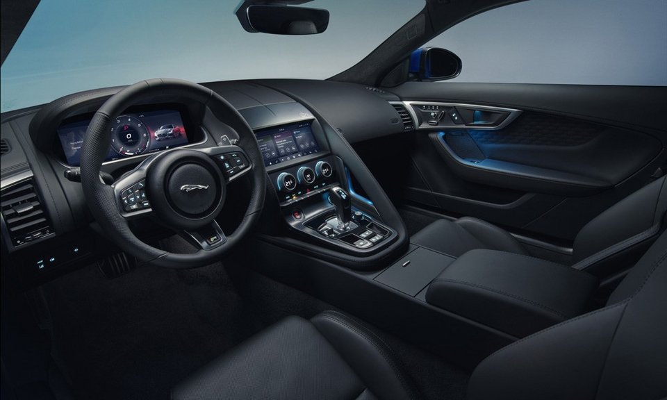 Το εσωτερικό της F-Type jaguar