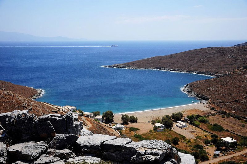 Η παραλία της Γαϊδουρομάντρας