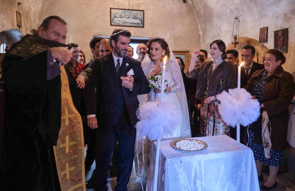Μιλτιάδης και Βιολέτα παντρεύονται στις «Άγριες Μέλισσες»