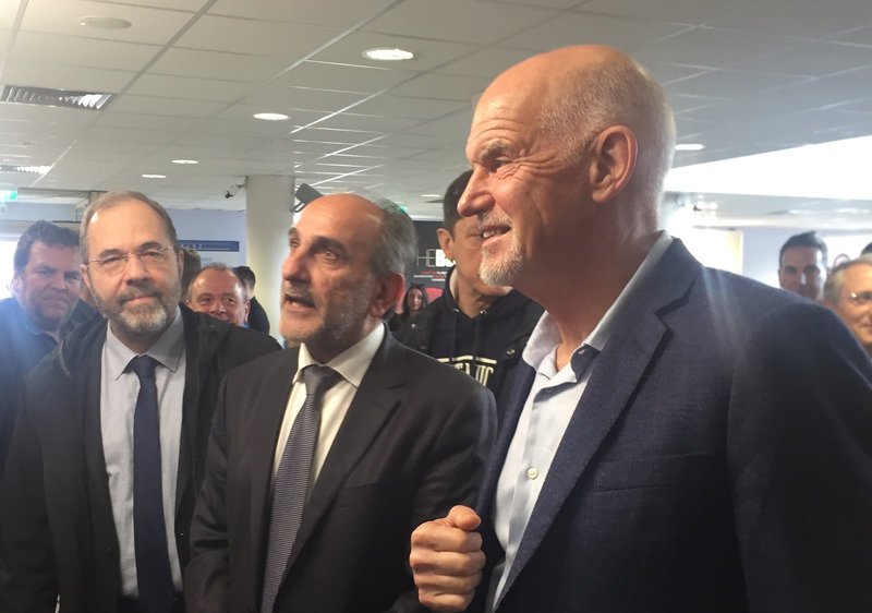 Ο Γιώργος Παπανδρέου με τον Απόστολο Κατσιφάρα στο Patras IQ