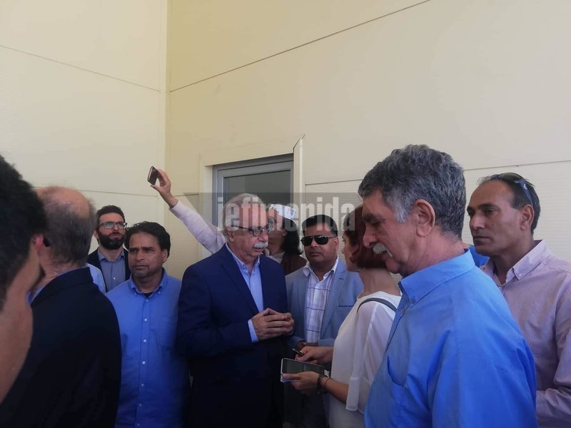 Ο Κώστας Γαβρόγλου στα εγκαίνια του Ισλαμικού Τεμένους στην Αθήνα