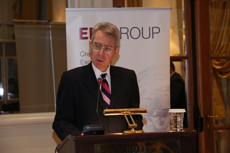 Ο πρέσβης των ΗΠΑ στην Ελλάδα, Τζέφρι Πάιατ