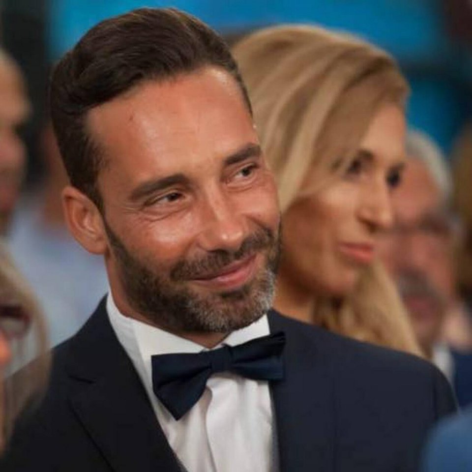 αντρα με παπιγιον