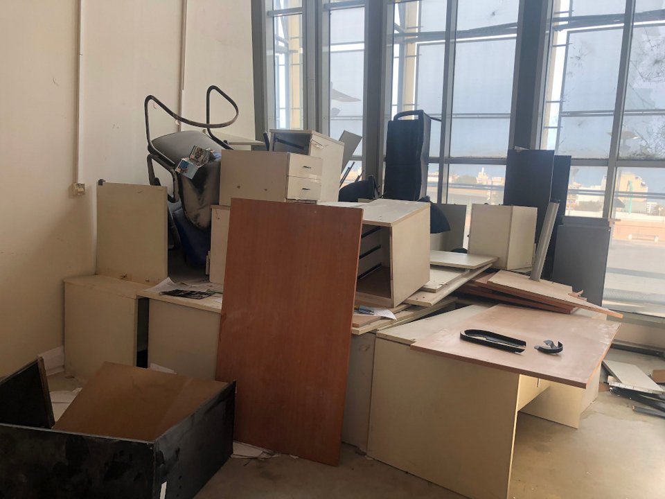 Τα γραφεία στις εσωτερικές αίθουσες