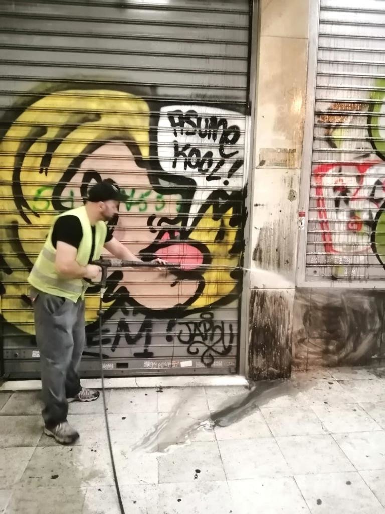 καθαρισμος γκραφιτι