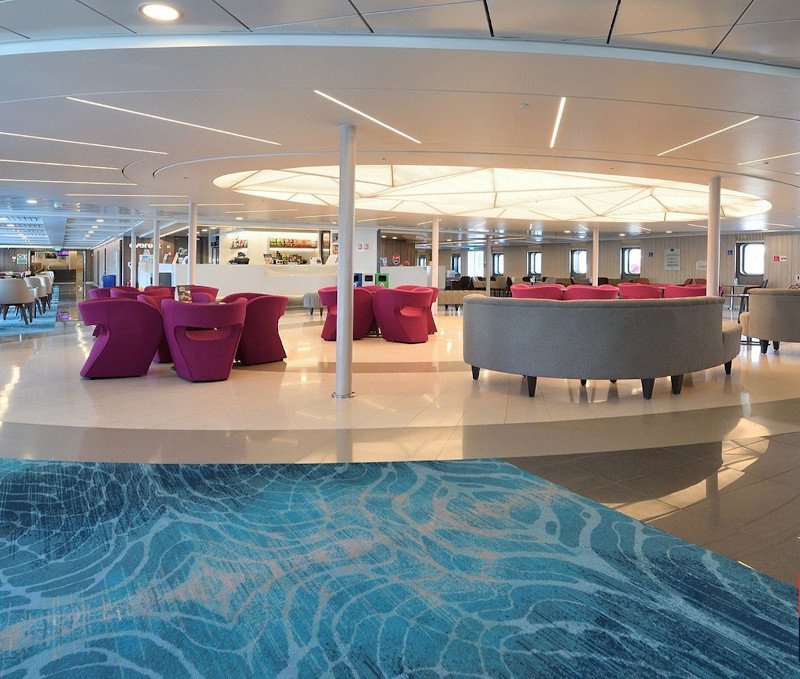 lounge πλοίου Hellenic Seaways