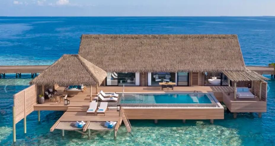 κατάλυμα πάνω σε θάλασσα