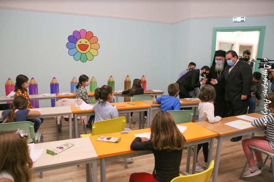 Το νέο Κέντρο Δημιουργικής Απασχόλησης Παιδιών εγκαινίασε ο Αρχιεπίσκοπος Ιερώνυμος στη Λαμία