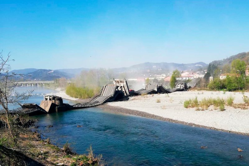γέφυρα κατέρρευσε Ιταλία