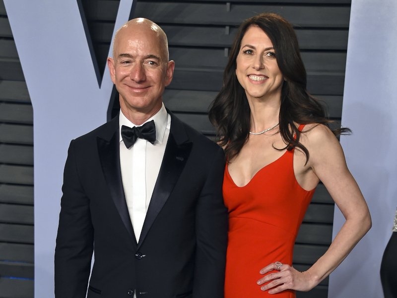 Jeff και MacKenzie Bezos /