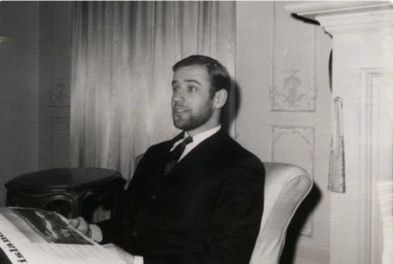 Ο Τζο Μπάιντεν ως φοιτητής της Νομικής / Φωτογραφία: L'Officiel