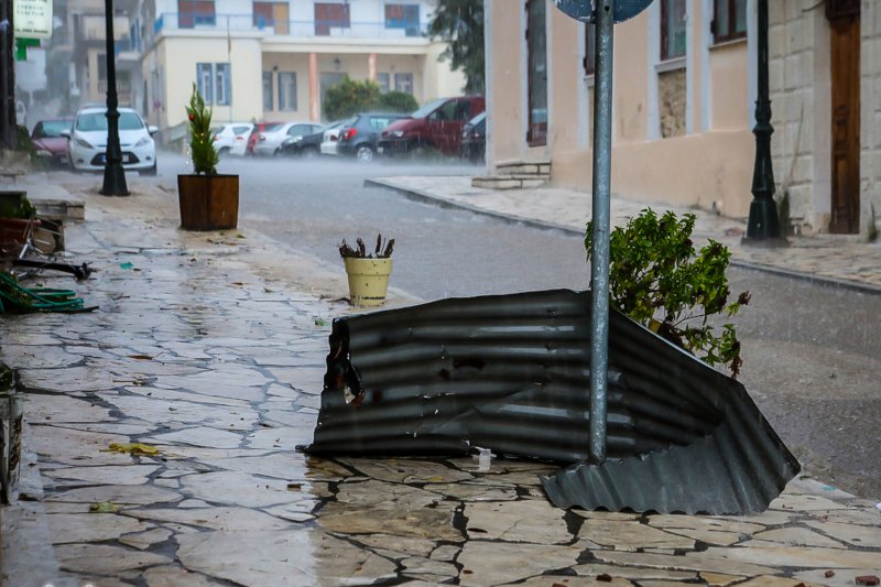Ανεμοστρόβιλος στον Αστακό