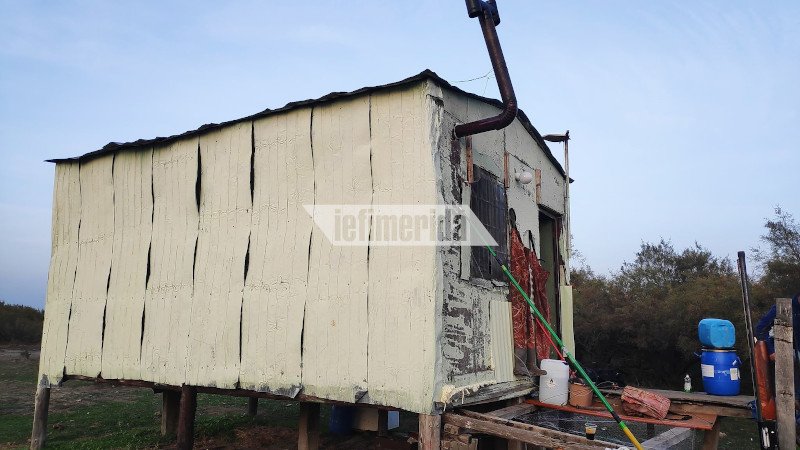 Μία από τις καλύβες του Εβρου