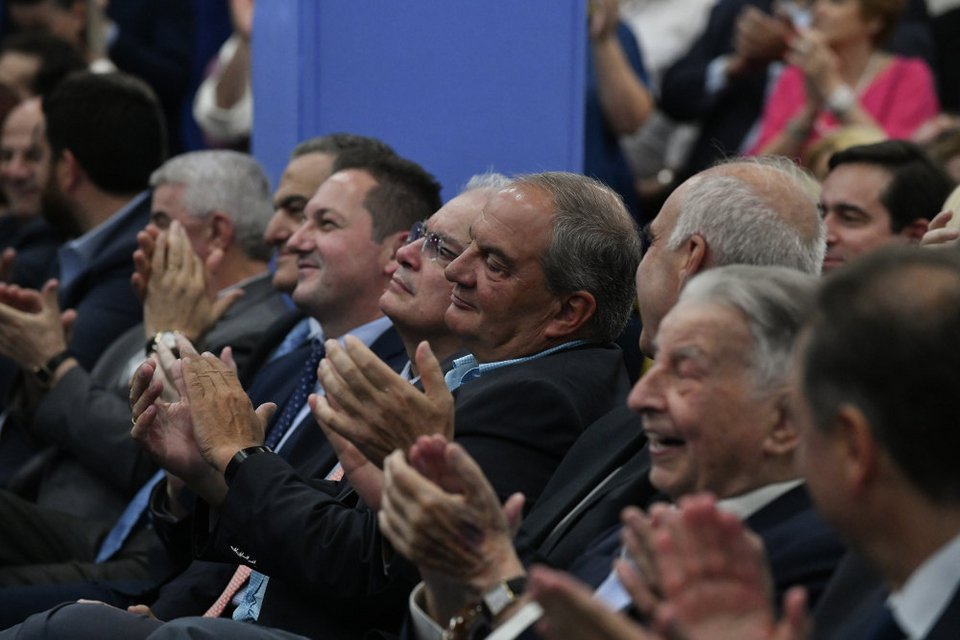 Στις πρώτες θέσεις βρέθηκαν ιστορικά στελέχη του κόμματος όπως ο Ιωάννης Βαρβιτσιώτης, αλλά και οι πρώην πρόεδροι Ευάγγελος Μεϊμαράκης και Κώστας Καραμανλής