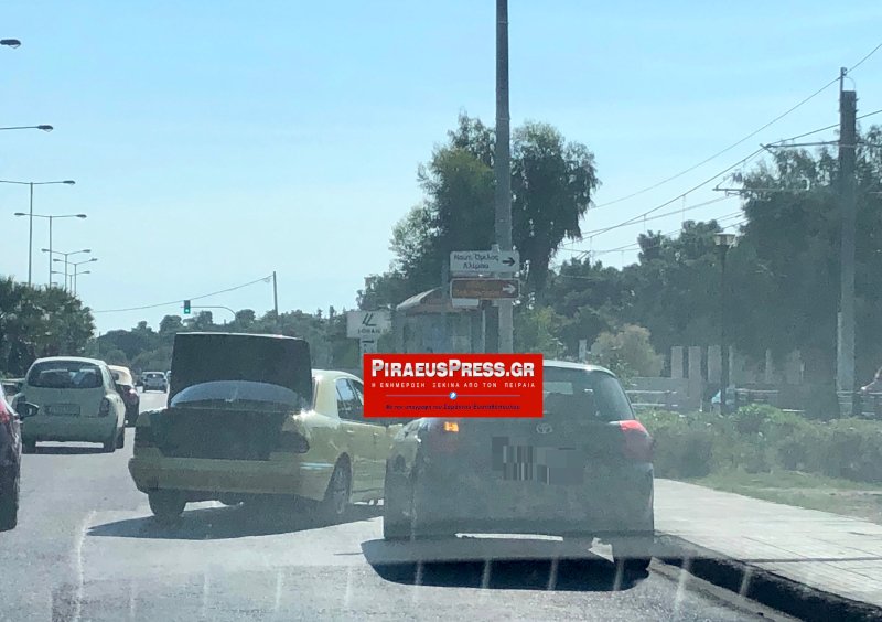 Εικόνα από την καραμπόλα στην παραλιακή