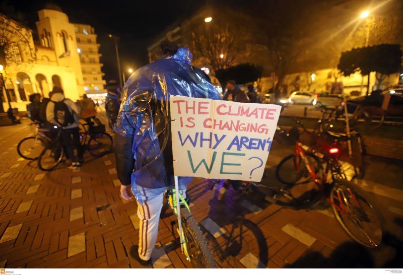Η Θεσσαλονίκη κατακλύστηκε από ποδηλάτες -Καρναβαλική παρέλαση «Πετρελαιοκηλίδες και αρώματα» -Φωτογραφία: ΜΟΤΙΟΝΤΕΑΜ/ΓΙΩΡΓΟΣ ΚΩΝΣΤΑΝΤΙΝΙΔΗΣ