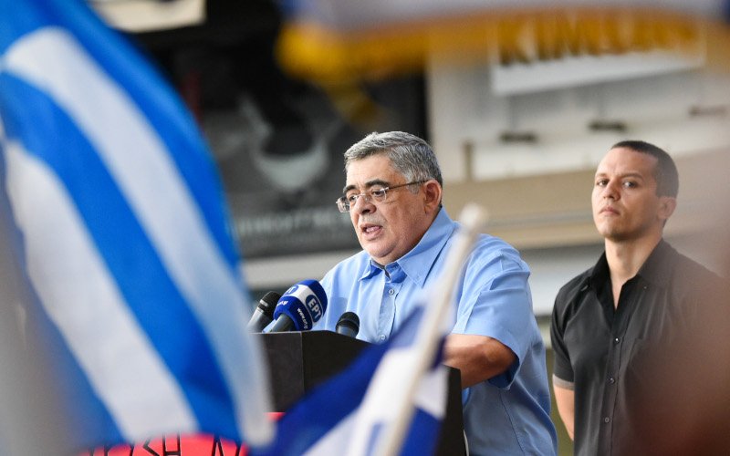 Νίκος Μιχαλολιάκος και Ηλίας Κασιδιάρης ανάμεσα στους κατηγορούμενους