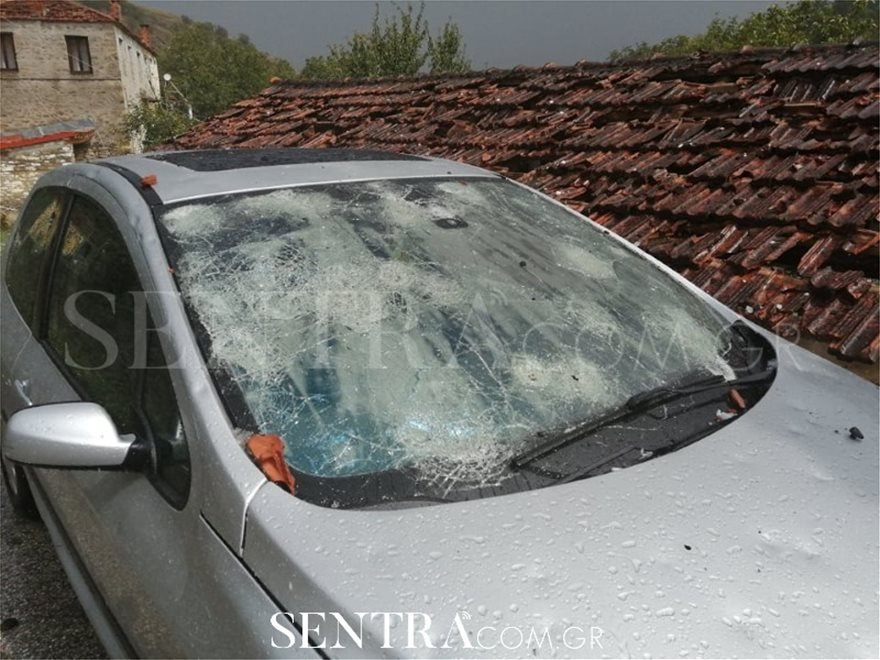 Χαλάζι στην Καστοριά/ Φωτογραφία: Sentra.com.gr
