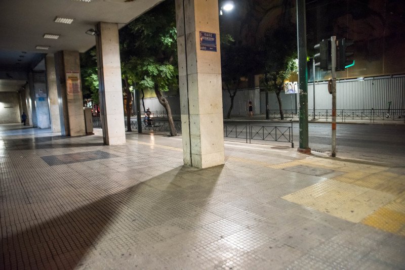κολόνες καθαρες
