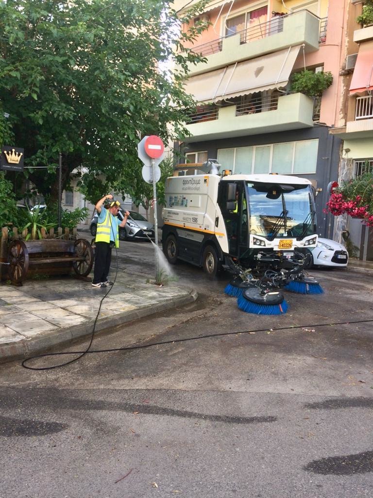 Μπακογιάννης: Καθαριότητα και φροντίδα για όλες τις γειτονιές της Αθήνας