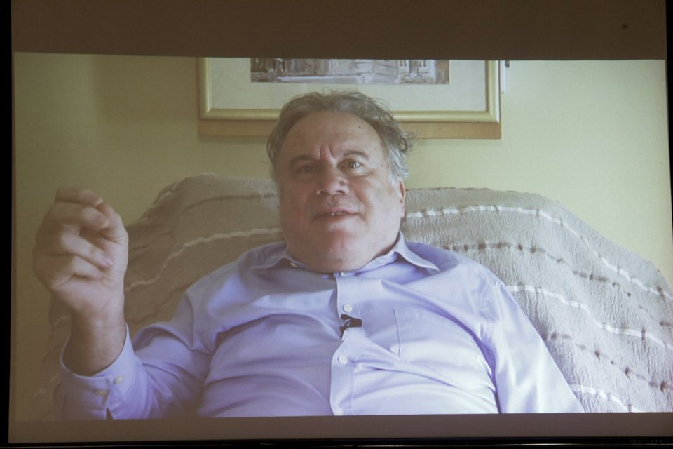 Ο Γιώργος Κατρούγκαλος έκανε παρέμβαση μέσω skype