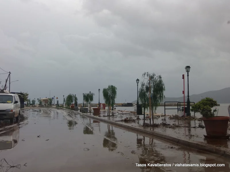 Λασπότοπος το γραφικό ψαροχώρι Αγία Ευφημία