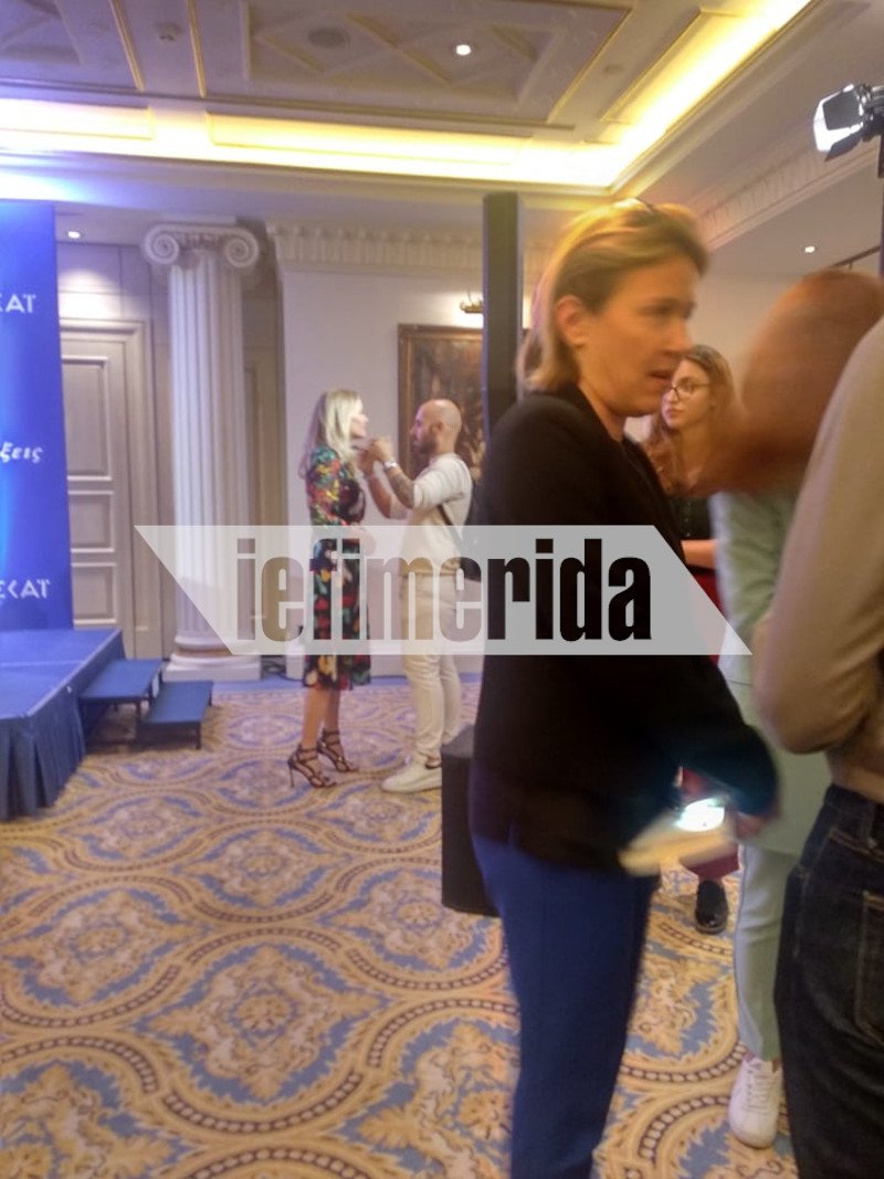Η «Μπρουκ» ετοιμάζεται για τη συνέντευξη Τύπου