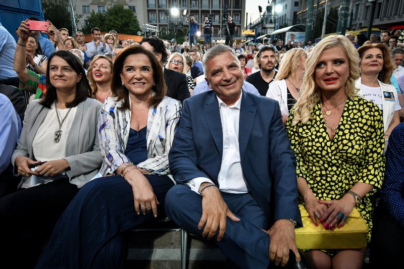 Νίκη Κεραμέως, Ντόρα Μπακογιάννης, Μαρίνα και Γιώργος Πατούλη