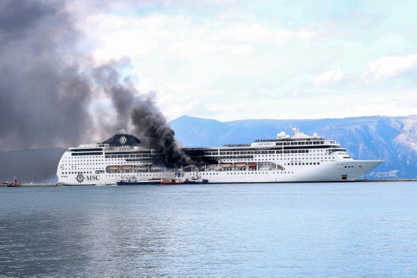 Στο κρουαζιερόπλοιο επέβαιναν μέλη του πληρώματος και βρίσκεται χωρίς επιβατικό κοινό καθώς δεν εκτελούσε δρομολόγια. -Φωτογραφία: EUROKINISSI/ΣΤΑΜΑΤΗΣ ΚΑΤΑΠΟΔΗΣ