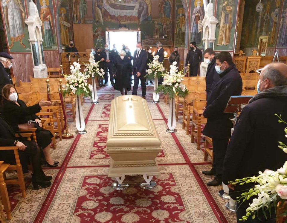 Αυστηρή τήρηση των υγειονομικών πρωτοκόλλων εξαιτίας του κορωνοϊού / Φωτογραφία: Trikala Voice