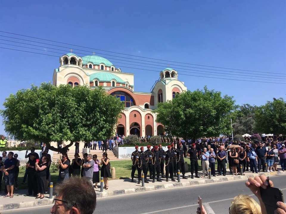 Η κηδεία του Δημήτρη Χριστόφια τελείται με τιμές εν ενεργεία αρχηγού κράτους