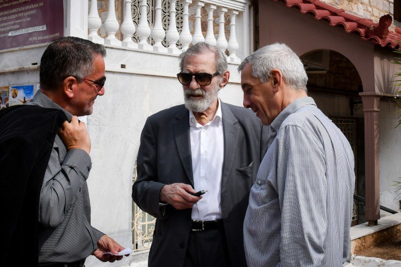 Ο Γιώργος Βαρδινογιάννης στην κηδεία του Κώστα Καίσαρη / Φωτογραφία: EUROKINISSI