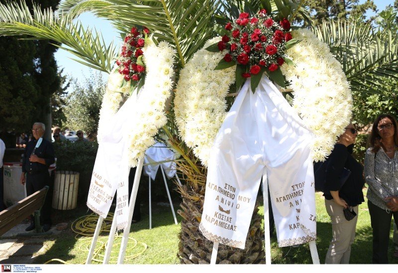Από την κηδεία του Αλέξη Σταϊκόπουλου