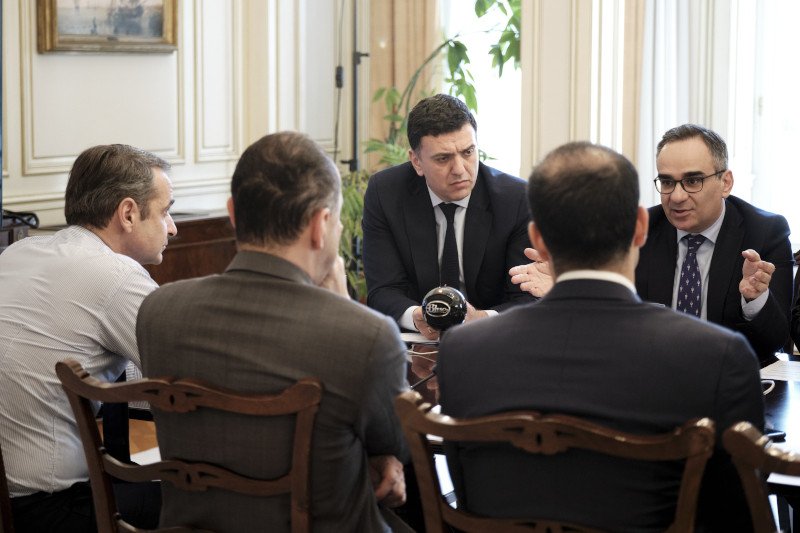 Σύσκεψη στο Μαξίμου για τον κορωνοϊό, λόγω Ιταλίας