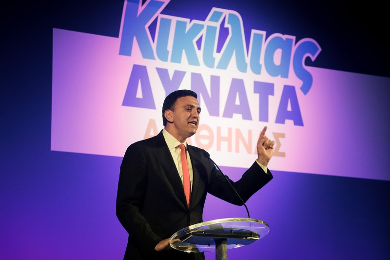 Ο Βασίλης Κικίλιας απευθύνει ομιλία 