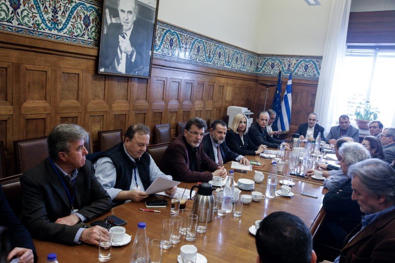 H Φώφη Γεννηματά στην συνεδρίαση της ΚΟ του ΚΙΝΑΛ για τον κορωνοϊό -Φωτογραφία: Eurokinissi