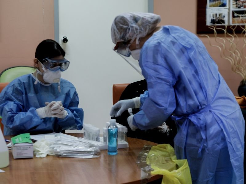 Τα δείγματα που έχουν ληφθεί και θα εξεταστούν για κορωνοϊό