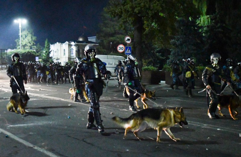 Στους δρόμους οι αστυνομικές αρχές