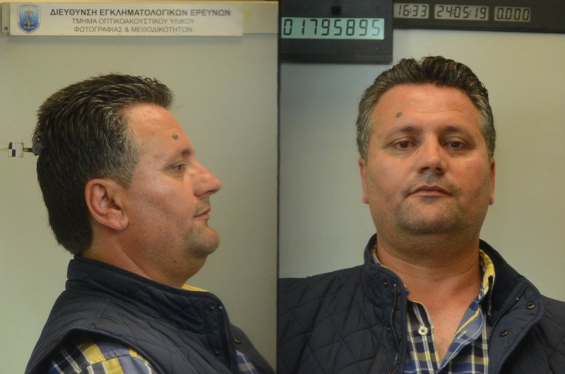 41) (επ.) PROGONATI (ον.) Engjellush του Pexher και της Nera , γεν. 21-01-1976 στην Αλβανία